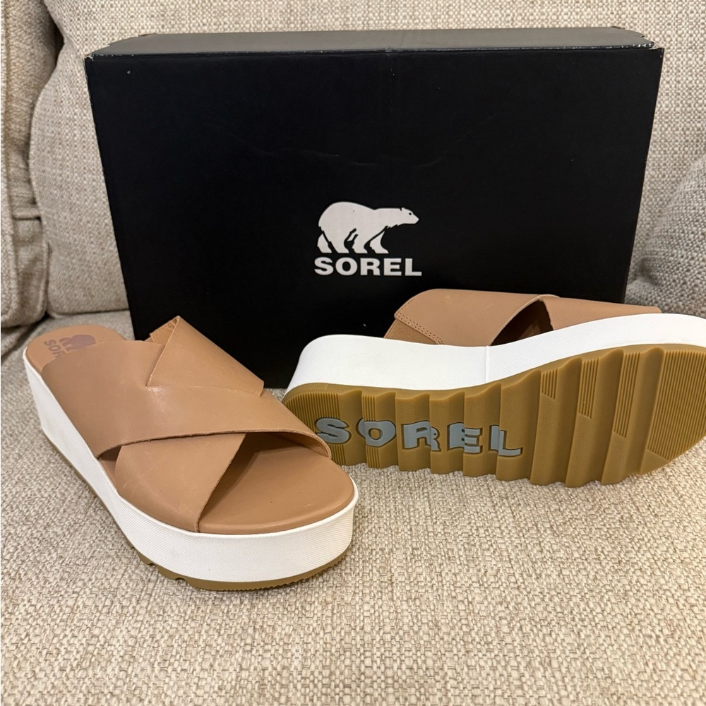 Sorel Women's Brown Platform Sandals